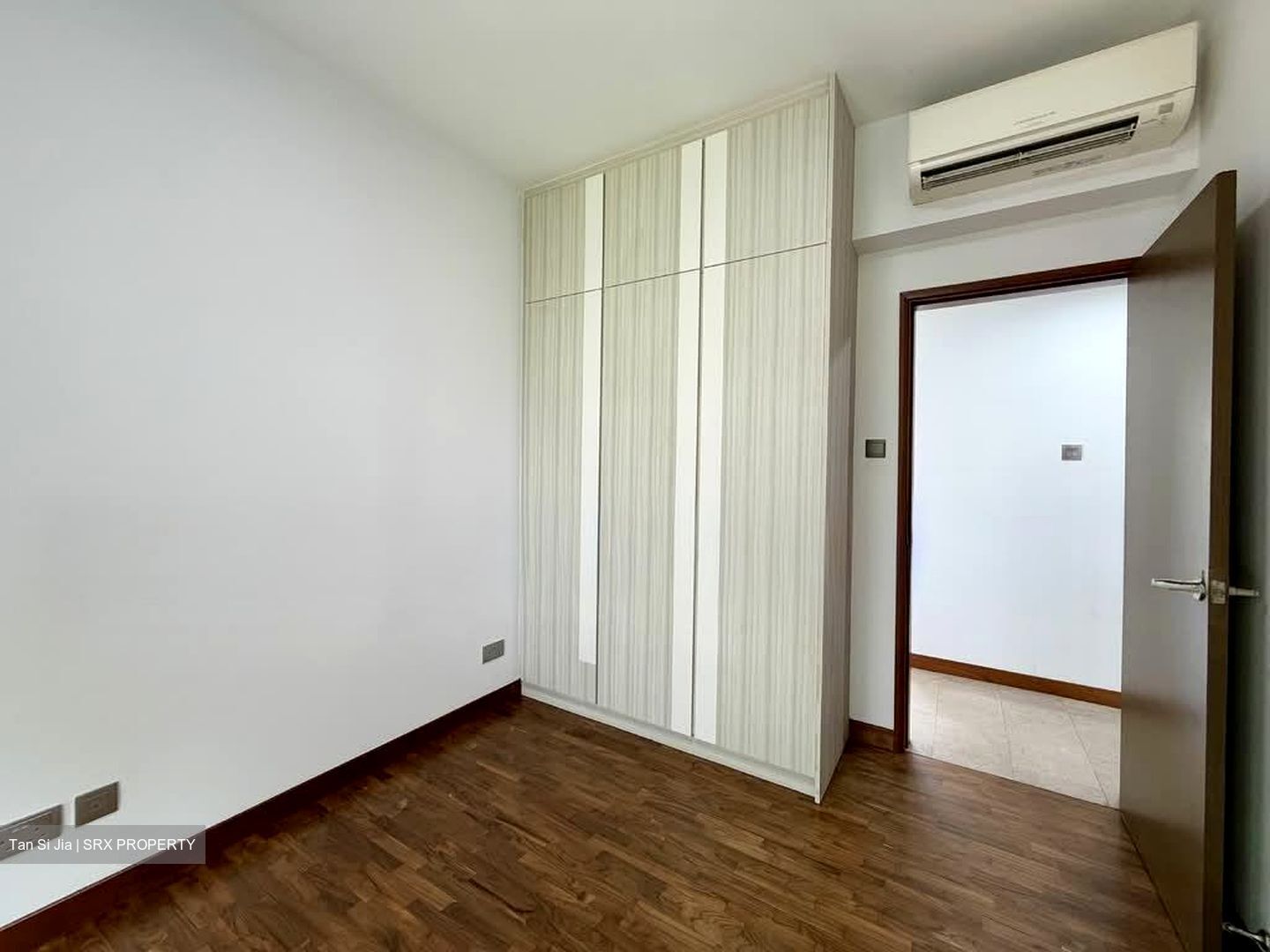 Astor (D14), Apartment #537758521
